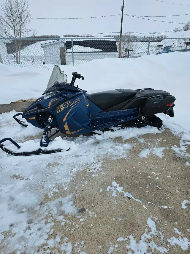 2022 Yamaha Sidewinder STX-GT EPS in Snowmobiles in Saskatoon - Image 3