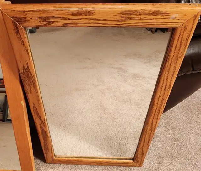 1 Antique Heavy Plate Mirror and Modern Mirror With Hook Read AD in Home Décor & Accents in Edmonton - Image 3