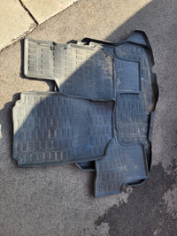08-11 Honda CRV all trims OEM rubber mats + A/M front endlinks