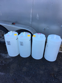 Barils 12 Gallons Blanc de plastique (45 litres)