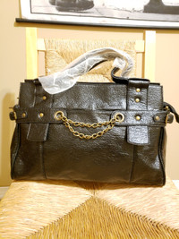 Black purse - new and stylish