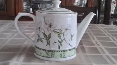 NEW -FINE PORCELAIN TEAPOT -CAFE FLEUR, ROYAL WORCESTER -ENGLAND, View more