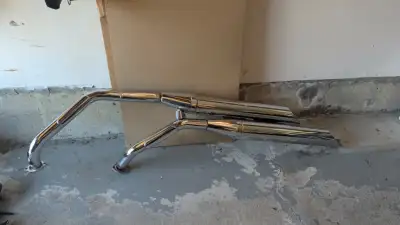 2010 Suzuki boulevard C50 OEM Exhaust Pipes. Very good condition. No significant dents or scraps. $2...