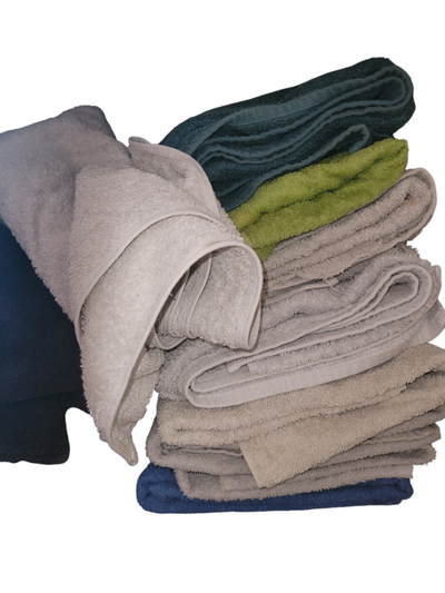 Collection of bath towels. Bathwares. $1-$3 each.I have lots!, View more