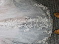 Wedding dress and accessories 