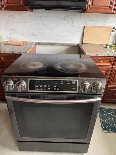 Samsung Electric Range, View more