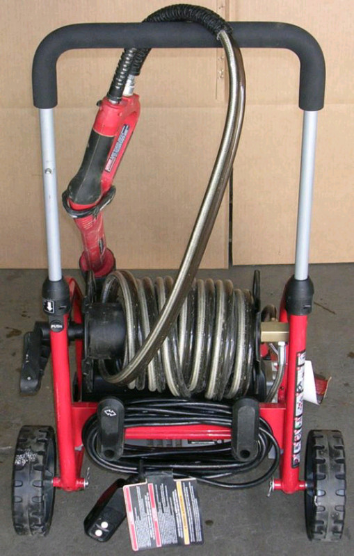 Homelite hydrosurge electric pressure washer 1700 psi 1.3 GPM in Other in St. Albert