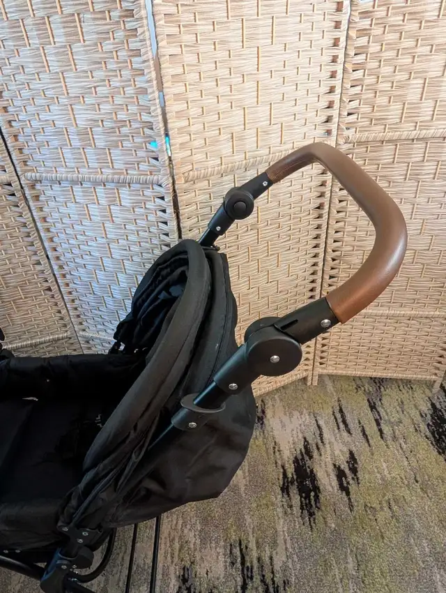 Infans Double Stroller - Brand New  in Strollers, Carriers & Car Seats in Stratford - Image 5