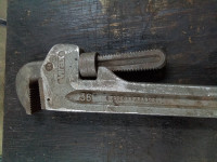 Pipe wrench 36 pouces virax 114