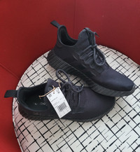 Chaussures à enfiler Adidas pour hommes, grandeur 9.5