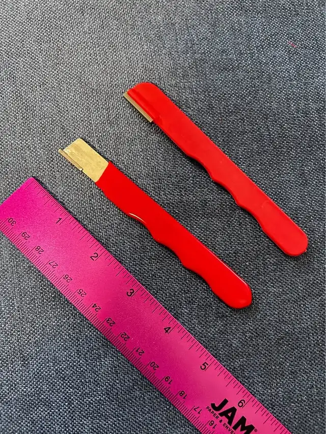 2pcs Sharpeners Pocket Sharpener Garden Tools Sharpeners Scissor in Hand Tools in London - Image 2