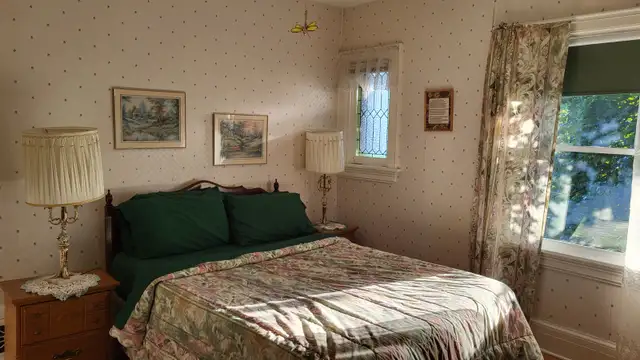 HANOVER ROOMS, all-inclusive, furnished, equipped, WIFI, parking in Short Term Rentals in Owen Sound - Image 4