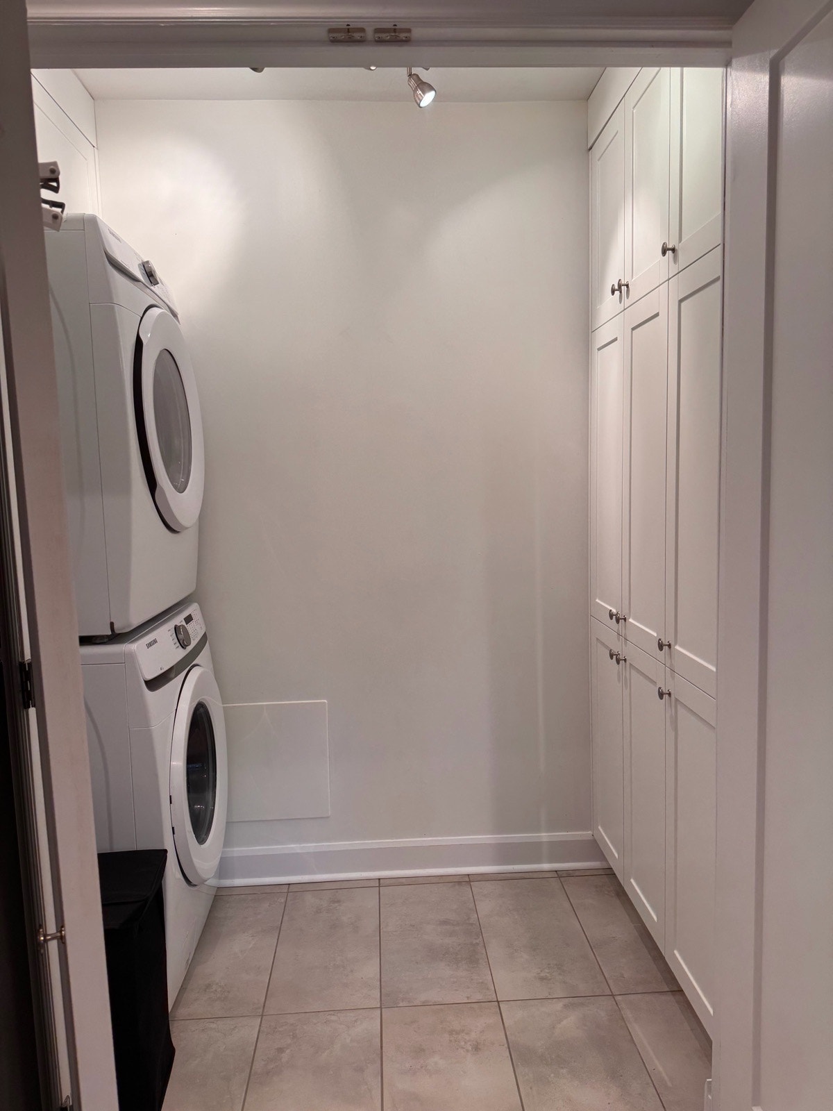 Beautiful 2 bedroom + den in Verdun — photo 2