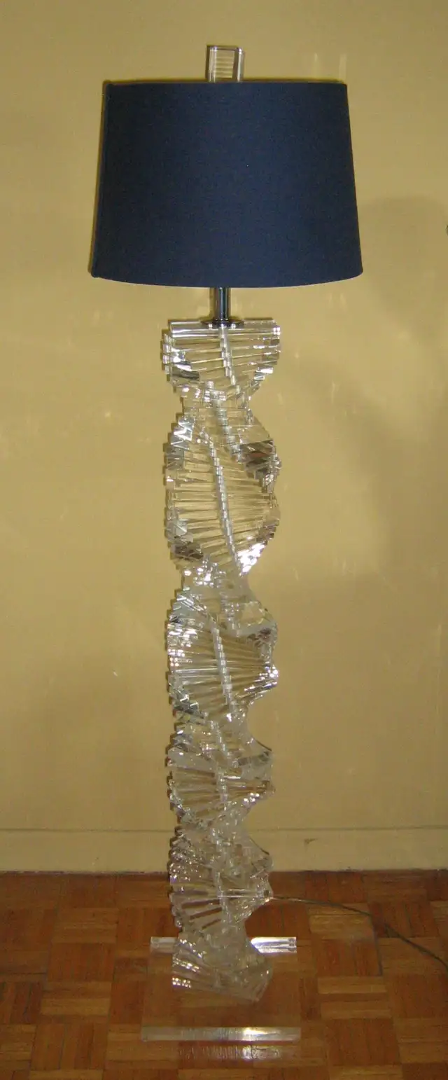 Vintage Karl Springer Lucite Stacked Helix Floor Lamp in Indoor Lighting & Fans in City of Toronto - Image 4