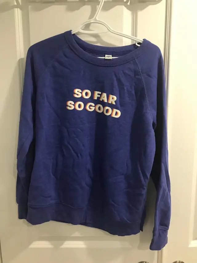 women/teen hoodies/sweater/tops in Women's - Tops & Outerwear in Ottawa - Image 9