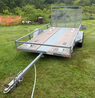 This 2020 N&N Utility Trailer with a 2862 lb GVWR features a 1049 kg payload capacity, making it a r...
