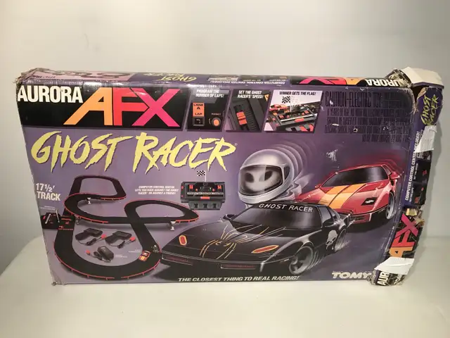 Vintage 1987 AFX Aurora Ghost Racer Toy Slot Car Set Tomy in Toys & Games in Ottawa - Image 2