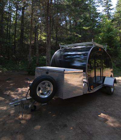 Après 11 belles saisons, nous avons pris la décision difficile de laisser aller notre petite roulott...
