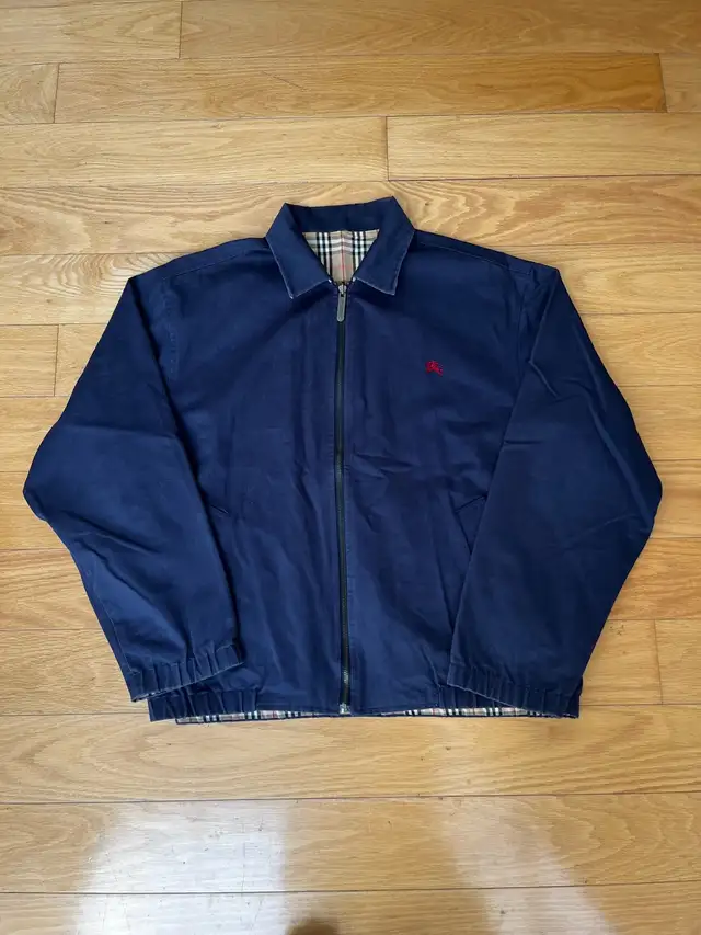 RARE Burberry Reversible Nova Check Jacket M in Men's in Markham / York Region - Image 3