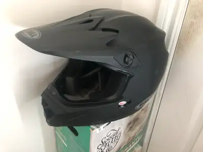 Brand new motorcycle helmet never worn, i was supposed to get my motorcycle licence but did not beca...