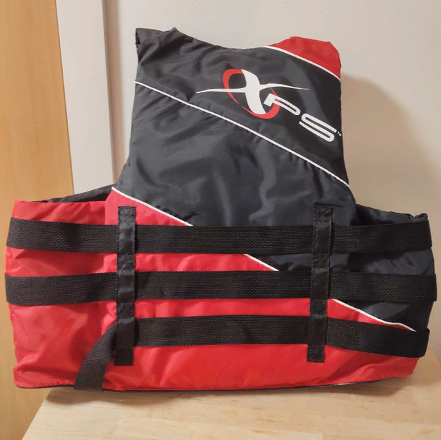 UNUSED XPS Life Jacket (2XL -  3XL) in Water Sports in Banff / Canmore - Image 2