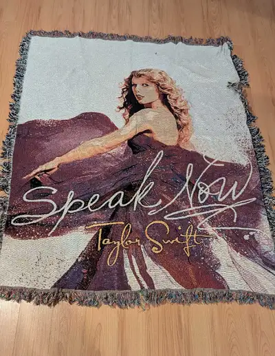 Taylor Swift Speak Now Woven Blanket, View more