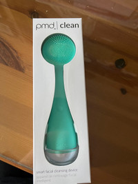 One clean facial cleansing device new 