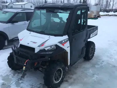 Selling ranger 900xp limited with full hard cab and heater . Has front tip out windshield, windshiel...