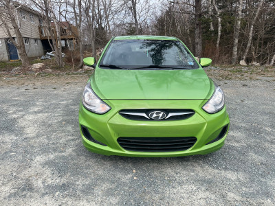 2013 accent LOW KM