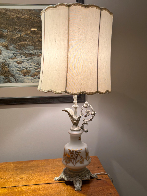 Antique Table Lamp in Coffee Tables in City of Toronto