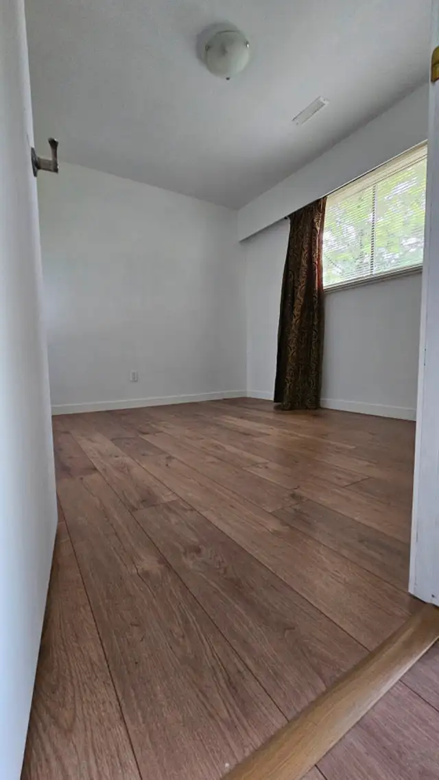 Walk in basement suite near central Coquitlam in Long Term Rentals in Tricities/Pitt/Maple - Image 5