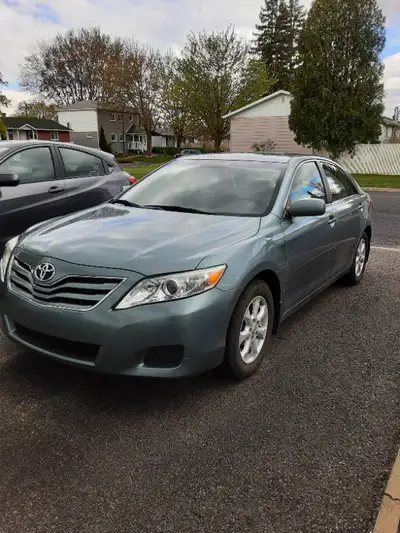 Toyota Camry LE 2011, 53000KM 4 Cylindres