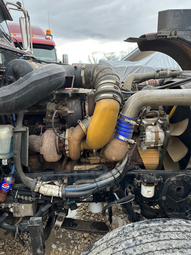NXS c15 twin turbo Caterpillar (complete engine)  in Engine & Engine Parts in Portage la Prairie - Image 2