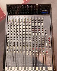British High Quality Studio Mixing Console-SOUNDTRACS FMX