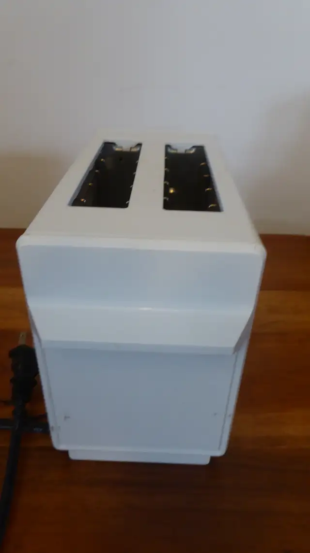 Two piece Toaster Machine541618042160424962