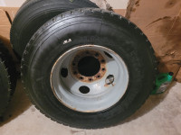 11r22 5 tires and rims