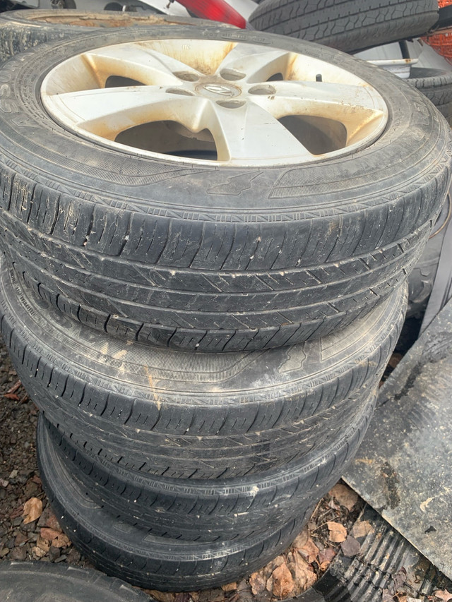 Hyundia Elantra rims and tires  in Tires & Rims in Sudbury - Image 2