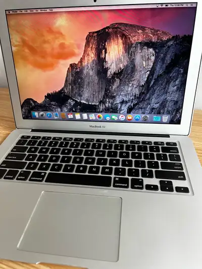2015 Macbook Air 13" 125GB, View more