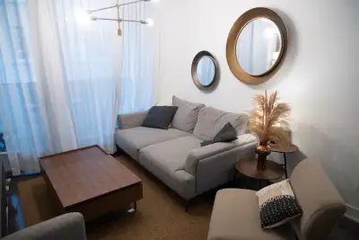 Canapé Structube gris dossiers ajustables / Grey Sofa Structube, View more