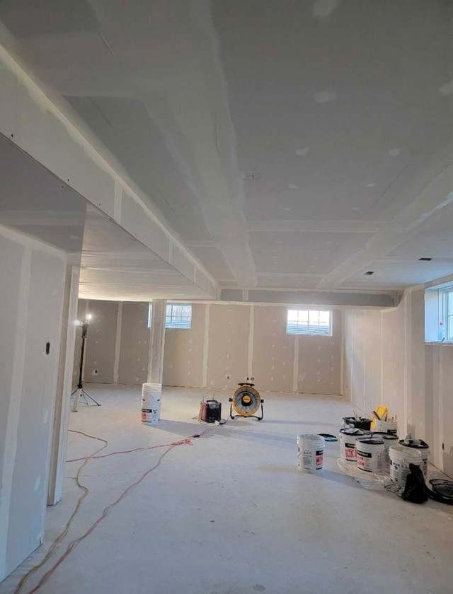 Experienced Drywallers in Renovations, General Contracting & Handyman in Ottawa - Image 4