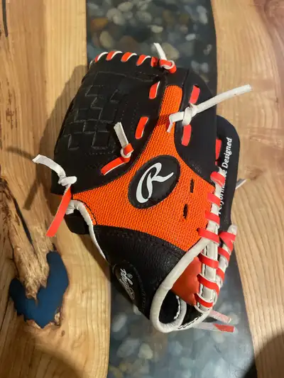 Kids Baseball glove: 10 inches Left Hand, View more
