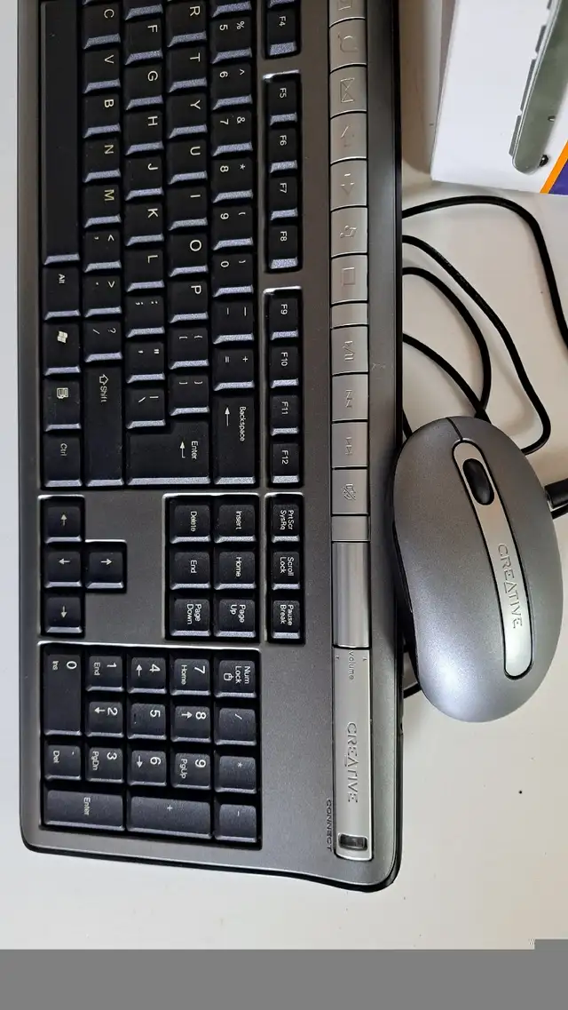 Creative wireless keyboard and mouse set in Mice, Keyboards & Webcams in Ottawa - Image 7