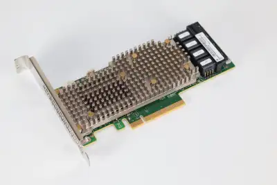 Lenovo P920 9460-16i 12Gb/s SAS/SATA/NVME PCIe RAID Kit 00FC952, View more