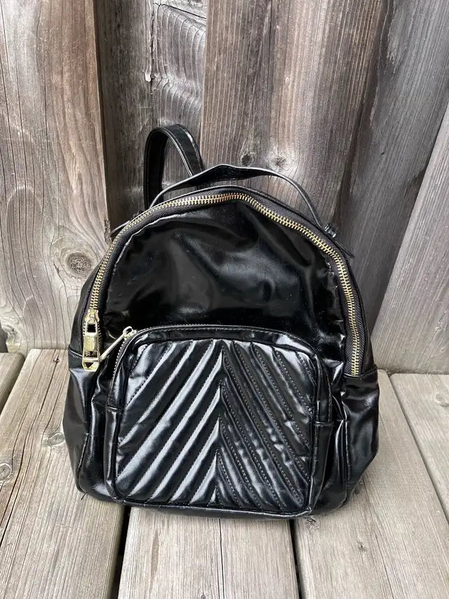 Madden Girl Mini Backpack  in Women's - Bags & Wallets in Barrie - Image 2