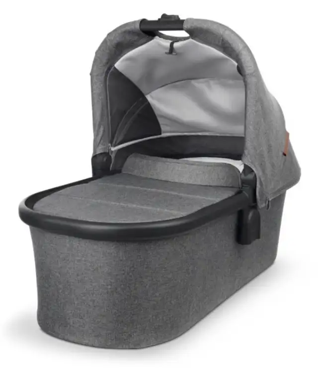 Uppa baby Bassinet for Vista/Cruz Stroller in Strollers, Carriers & Car Seats in City of Toronto - Image 2