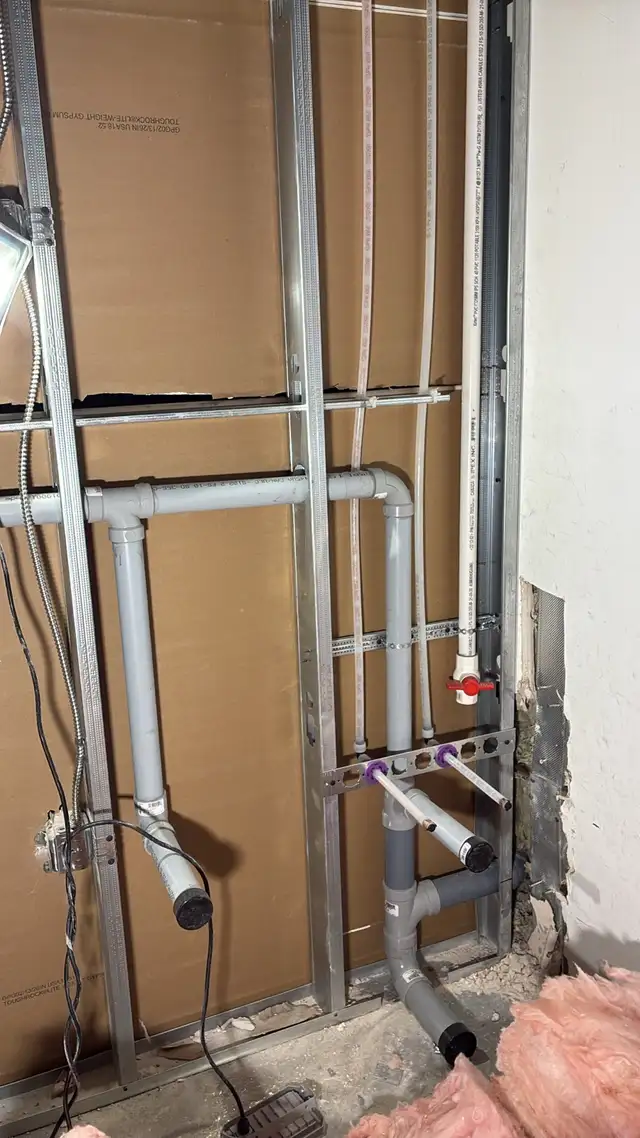 Licensed Plumber480008363647979524