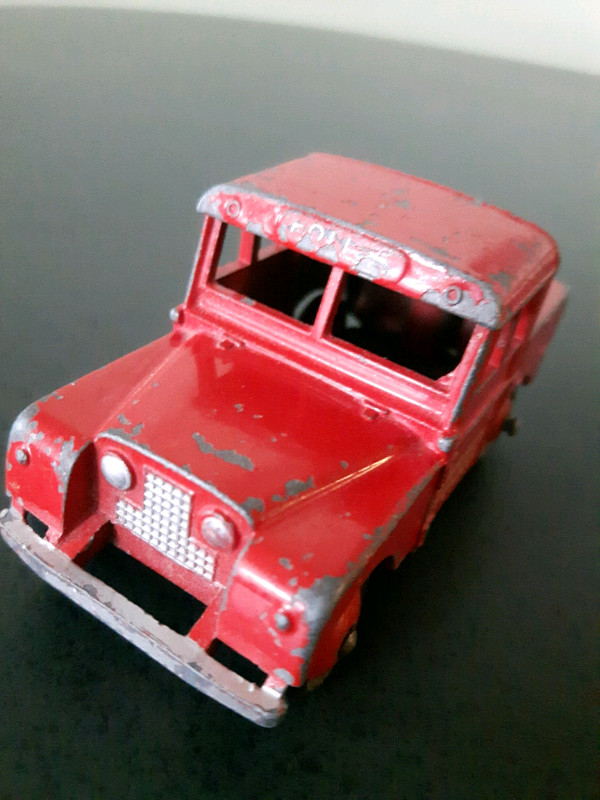 Dinky/Hot Wheels/Matchbox EtcPlanes,automobiles,boats NP in Arts & Collectibles in Vernon
