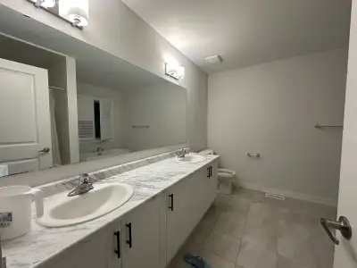 Private room with own bathroom for rent