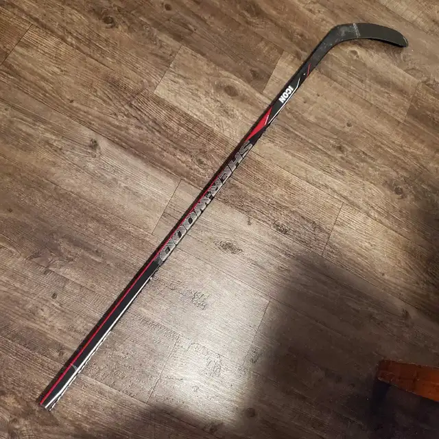 New Kids  Jr. SHER-WOOD Composite Hockey Stick in Hockey in Barrie - Image 4