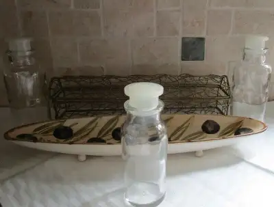 OLIVEBOAT, WINE BOTTLE ”CAGE”, BOTTLES & FREE GIFT, View more